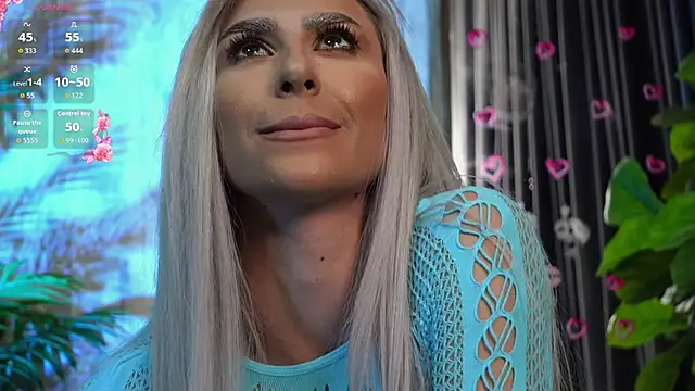 KarlaBart online show from November 8, 8:29 pm