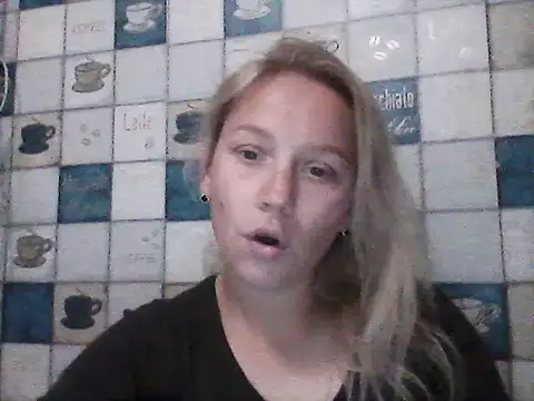 Anna wey online show from September 22, 6:32 pm