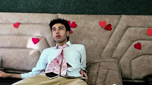 Snapshot of erickblaze_wm chatting on February 14, 1:18 pm erickblaze wm online show from February 14, 1:18 pm