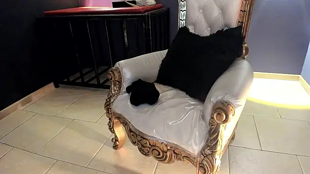 Snapshot of jessi_lemuss chatting on December 2, 8:37 pm jessi lemuss online show from December 2, 8:37 pm