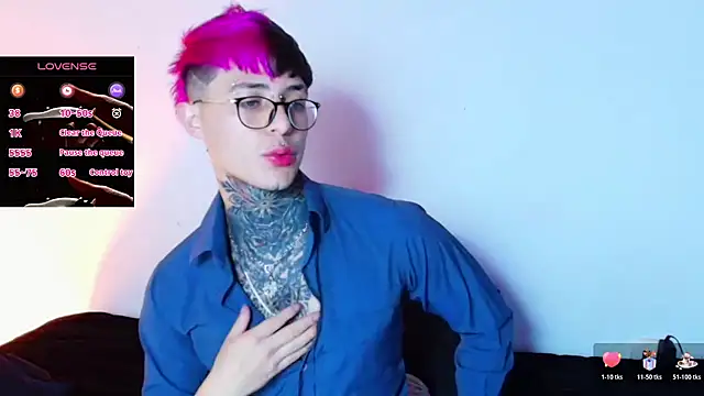 7 Saturno 7 online show from October 25, 2:30 am