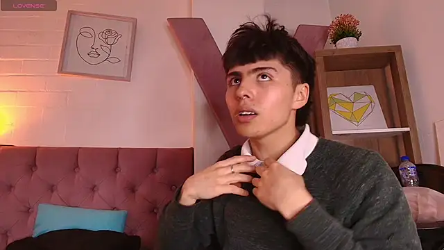 PepperTwink online show from November 24, 4:40 pm