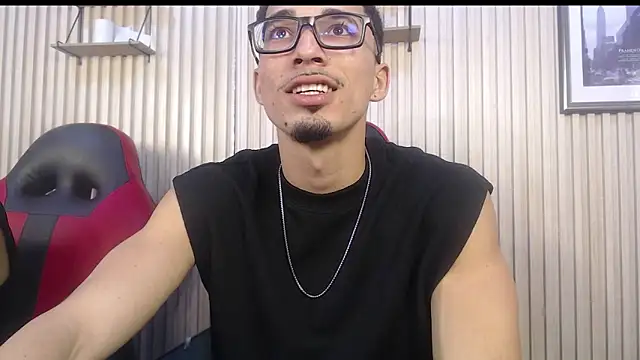 Becker2  online show from November 30, 11:09 pm