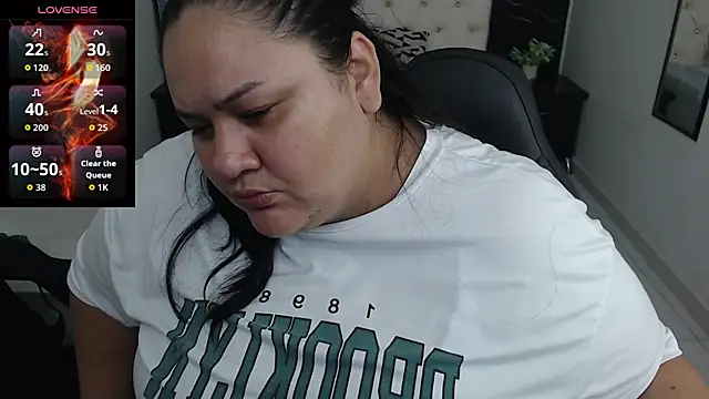 Aaliyah11 online show from November 21, 12:32 am