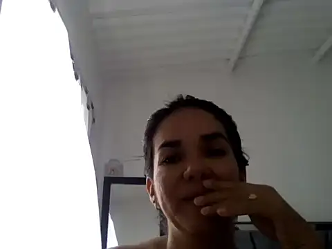 tezza smith online show from May 11, 1:28 pm