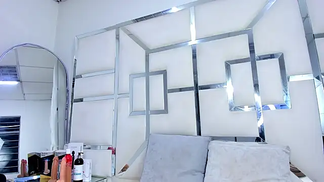 ZoeWan69 online show from October 23, 11:31 am