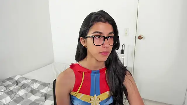 Snapshot of Mazikeen__18 chatting on June 23, 12:58 pm Mazikeen 18 online show from June 23, 12:58 pm