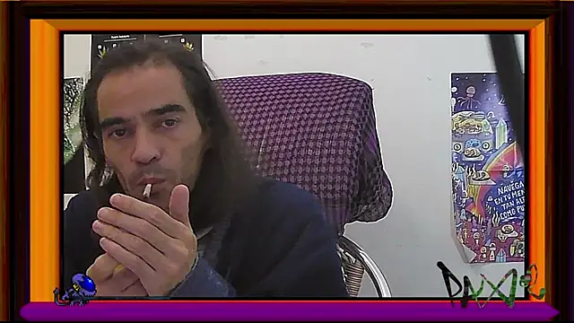 Snapshot of ReyDeBotones chatting on November 22, 10:09 pm ReyDeBotones online show from November 22, 10:09 pm