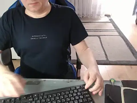 Snapshot of ruplumber chatting on February 27, 9:32 am ruplumber online show from February 27, 9:32 am