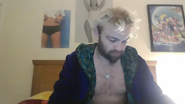 Snapshot of Aquaca1910 chatting on February 4, 7:55 pm Aquaca1910 online show from February 4, 7:55 pm