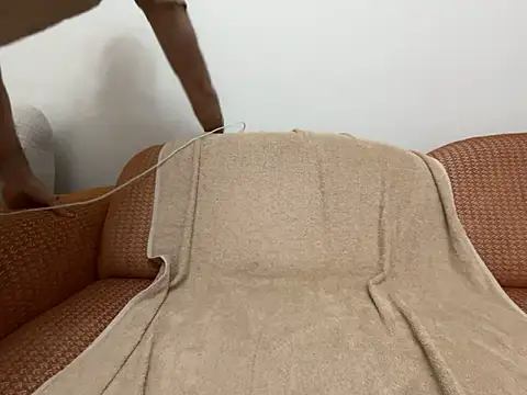 Snapshot of legolasleo chatting on February 7, 3:49 pm legolasleo online show from February 7, 3:49 pm