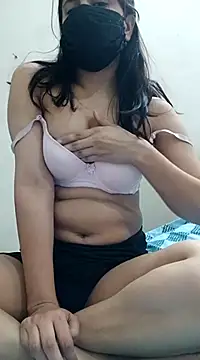 Snapshot of EZ_shuvani chatting on March 11, 4:32 am EZ shuvani online show from March 11, 4:32 am