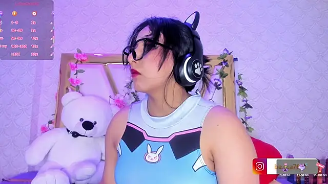 BeccaMathew online show from September 23, 1:41 am