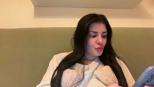 Snapshot of Petitecookie chatting on February 20, 9:48 pm Petitecookie online show from February 20, 9:48 pm