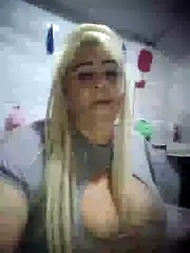 BonniAdams online show from March 18, 3:42 am