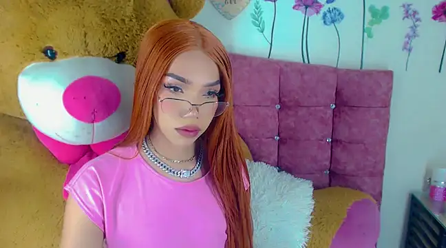 Khloe Leal online show from February 4, 12:08 am