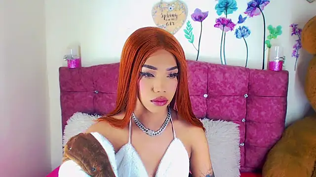 Khloe Leal online show from March 12, 12:42 am