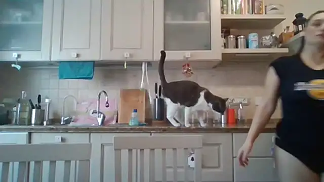 PrincessEileen89 online show from December 18, 1:28 pm