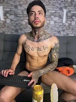 Snapshot of Walker_Thomas1 chatting on February 24, 5:22 am Walker Thomas1 online show from February 24, 5:22 am