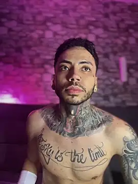 Snapshot of Walker_Thomas1 chatting on September 22, 12:56 am Walker Thomas1 online show from September 22, 12:56 am