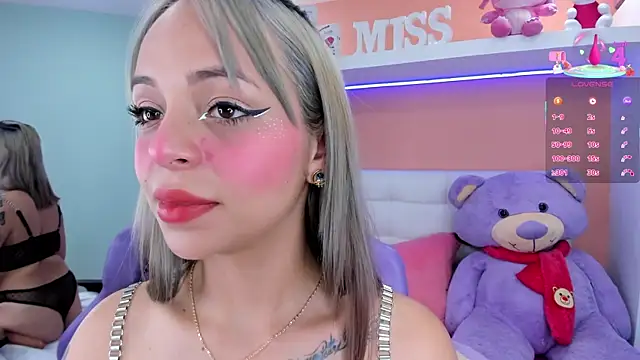 Snapshot of miss__lizeth chatting on March 7, 6:00 pm miss lizeth online show from March 7, 6:00 pm