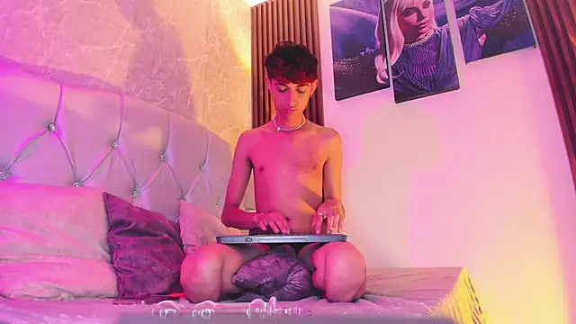 Allen Starck online show from February 10, 5:09 pm