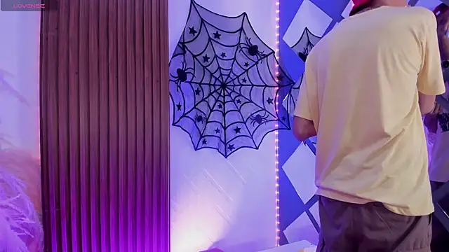 Allen Starck online show from October 7, 3:04 am