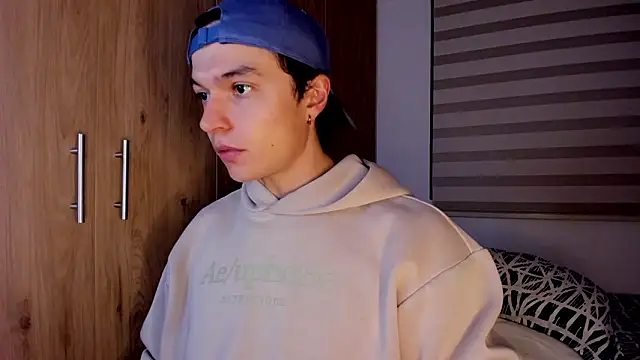 Mastrangelo xxx online show from February 18, 3:35 am