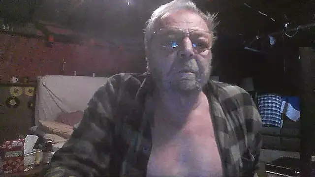 Snapshot of mercuryice chatting on January 13, 6:46 pm mercuryice online show from January 13, 6:46 pm