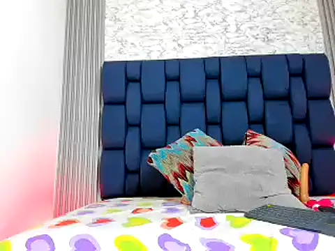 Snapshot of Ashlyaurora chatting on February 14, 4:58 am Ashlyaurora online show from February 14, 4:58 am