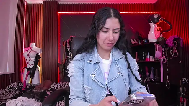 XiaQueen online show from November 1, 8:22 pm