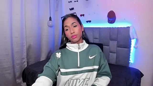 Alissemasiel online show from January 9, 4:37 am