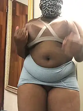 servingBigTitis online show from March 3, 6:15 am