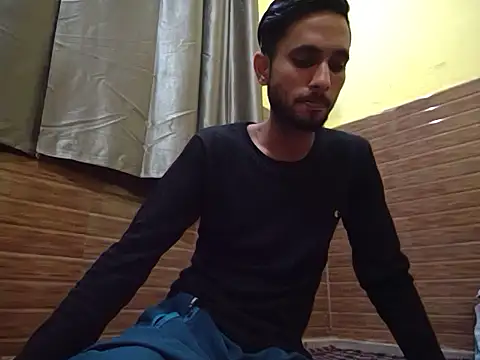 Snapshot of Queen_Couple chatting on March 2, 4:10 pm Queen Couple online show from March 2, 4:10 pm