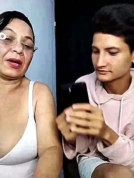 thefuckingowneroftits online show from February 14, 11:20 pm