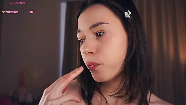 EleneBrach online show from March 4, 8:57 am