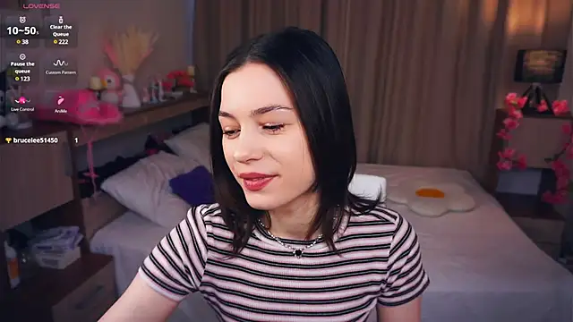 EleneBrach online show from March 17, 5:56 am