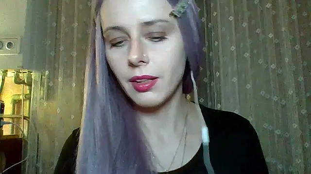 LuminousLady online show from February 26, 7:38 pm