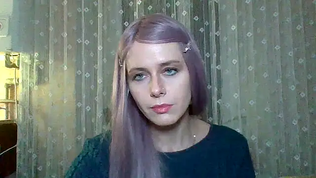 LuminousLady online show from February 28, 9:44 pm