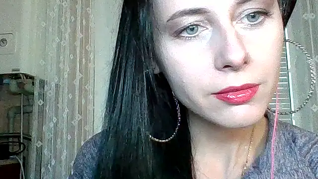 LuminousLady online show from November 7, 12:38 pm