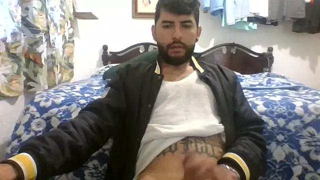 Snapshot of dickman10 chatting on October 29, 1:24 pm dickman10 online show from October 29, 1:24 pm