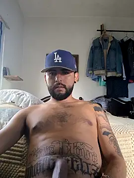 Snapshot of dickman10 chatting on November 30, 10:47 pm dickman10 online show from November 30, 10:47 pm