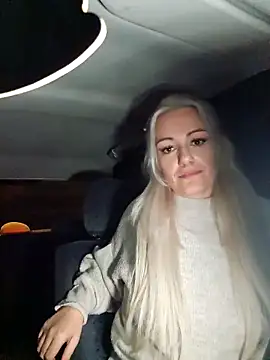 TessaWayne online show from December 13, 8:47 pm