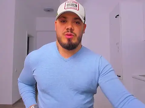 Snapshot of ZackMasterss chatting on November 28, 11:29 pm ZackMasterss online show from November 28, 11:29 pm