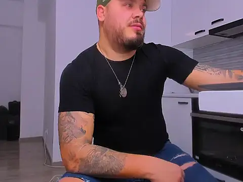 Snapshot of ZackMasterss chatting on February 8, 11:52 pm ZackMasterss online show from February 8, 11:52 pm