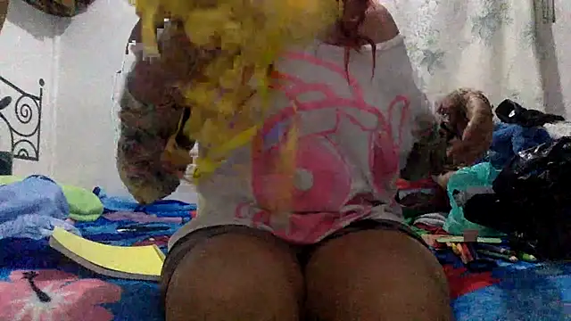 Snapshot of sharonlopez9611 chatting on September 17, 4:36 am sharonlopez9611 online show from September 17, 4:36 am