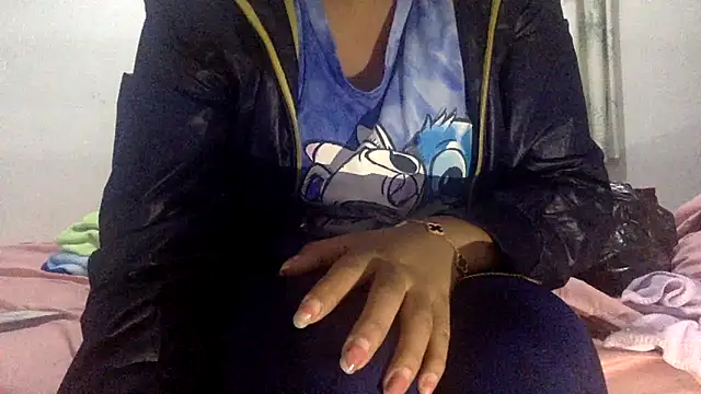 Snapshot of sharonlopez9611 chatting on September 24, 3:10 am sharonlopez9611 online show from September 24, 3:10 am