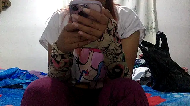 Snapshot of sharonlopez9611 chatting on October 8, 2:31 am sharonlopez9611 online show from October 8, 2:31 am