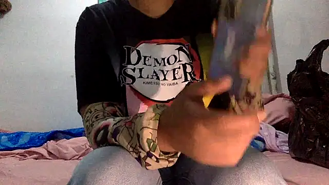 Snapshot of sharonlopez9611 chatting on October 12, 2:54 am sharonlopez9611 online show from October 12, 2:54 am