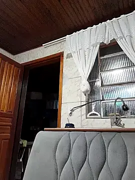 Mineirinho043 online show from February 28, 2:42 am